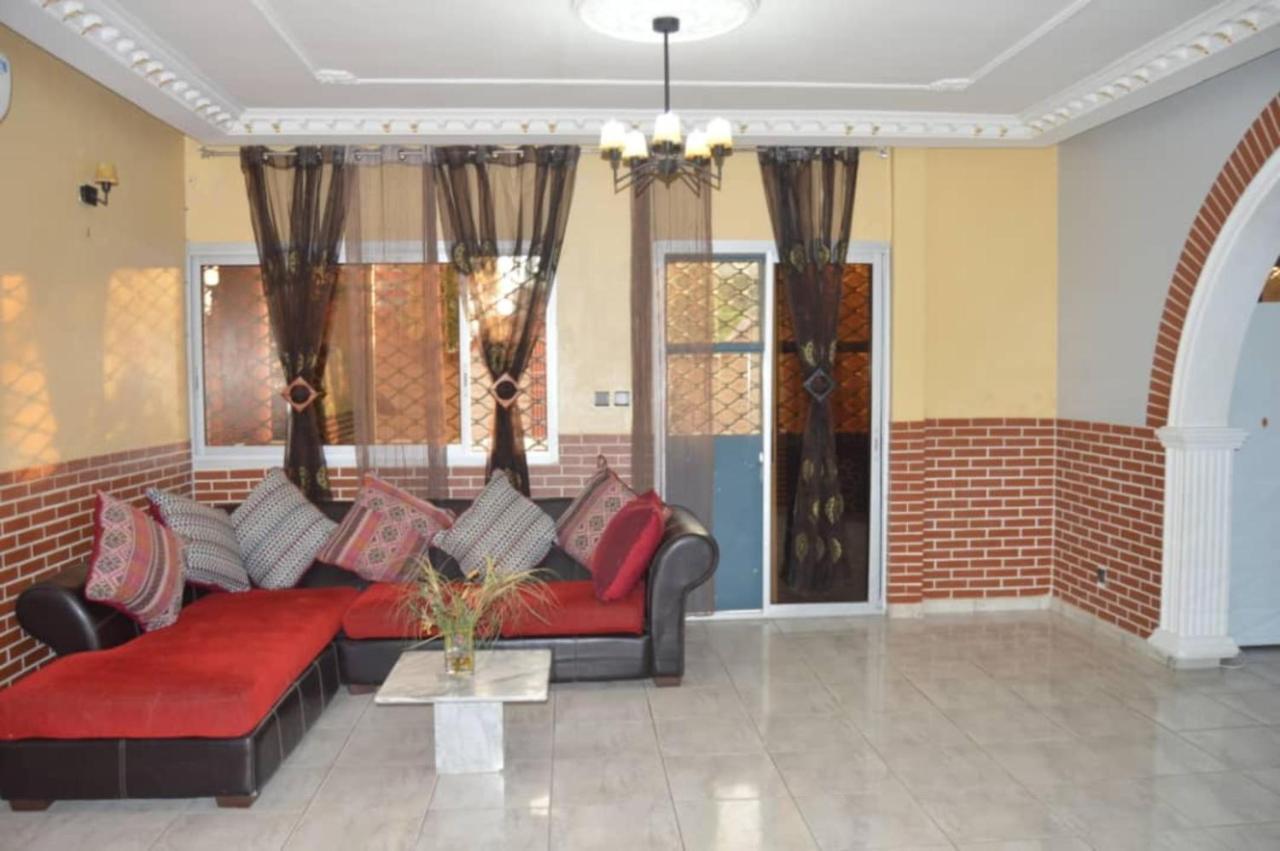 Residence Hoteliere Borel Denver Douala Exterior photo